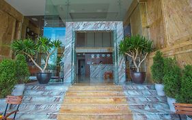 Khách Sạn De Lamour